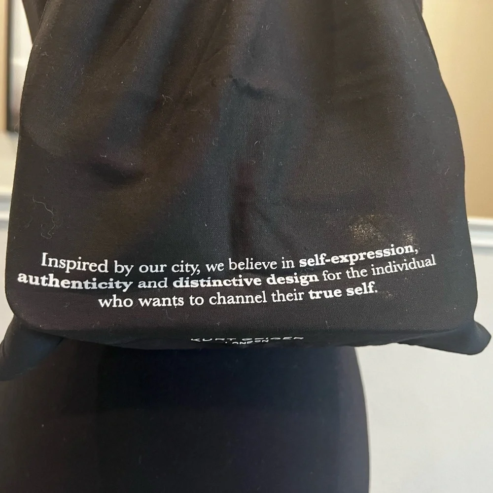 Sold Out ⭐️Kurt Geiger London Vinyl Kensington medium shoulder bag - NWOT - Picture 8 of 8